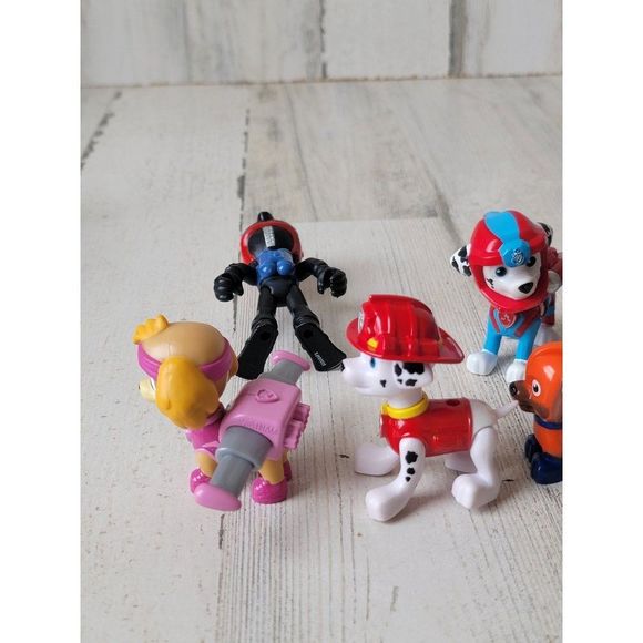 Paw Patrol Chase Marshall Zuma Sky Alex playset toy figure dog pet - Picture 6 of 13